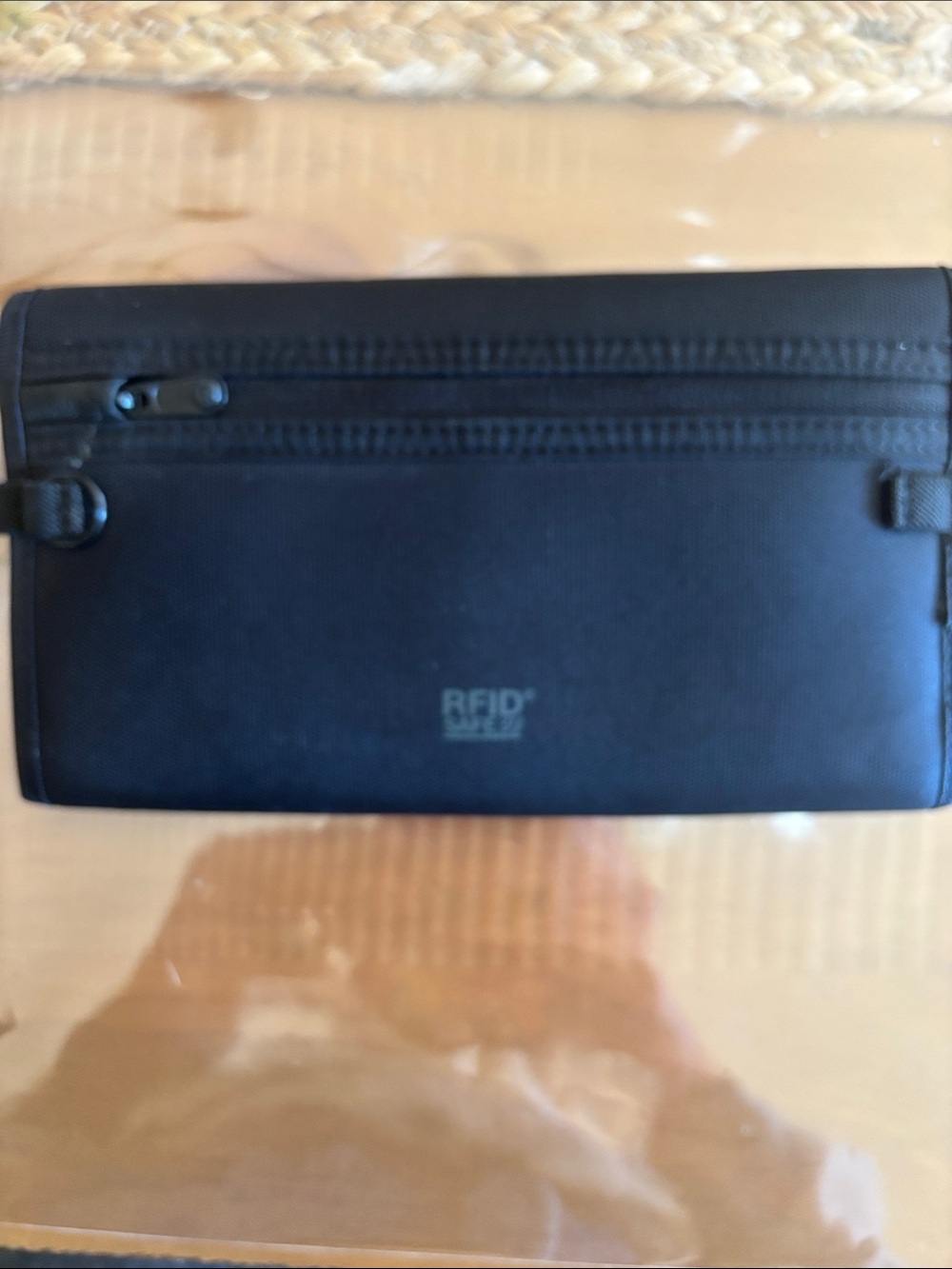 PACSAFE Wallet - Picture 4 of 8
